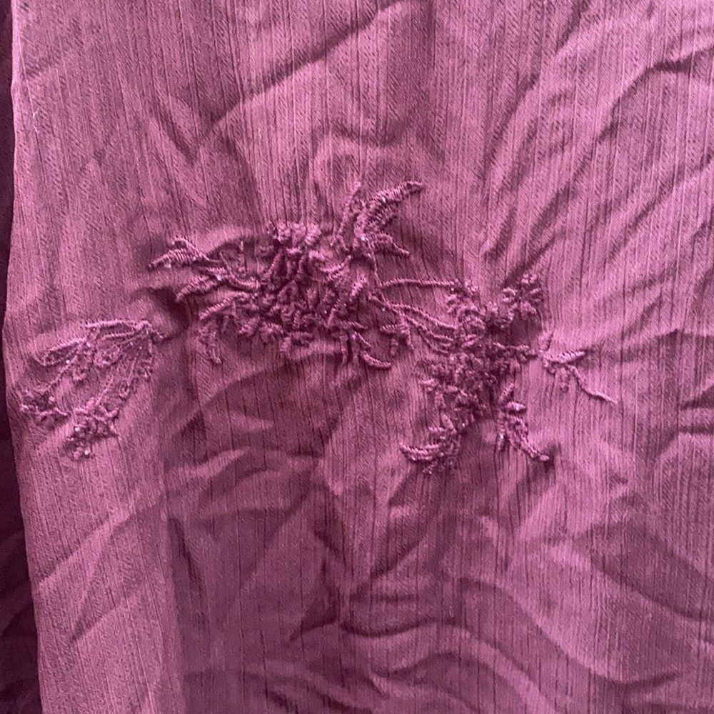 Maurice’s sheer Ruffle top sz. L - Picture 2 of 5